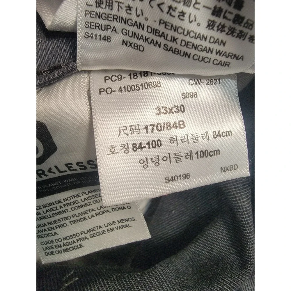 Levi's 541 Athletic Taper Jeans Grey Size 33x30 (Measured 28.5